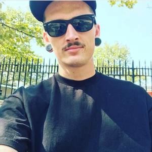 Meet your Posher, Jake